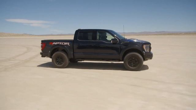 700 Horsepower Ford F-150 Raptor R смотреть онлайн