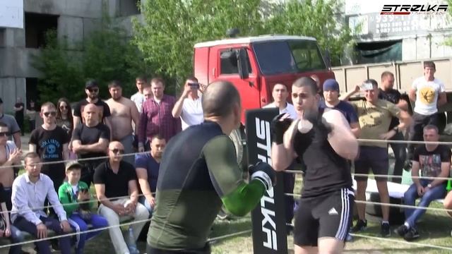 ЗОЛОТЫЕ ЗУБЫ против Мужика в черной майке!! смотреть онлайн