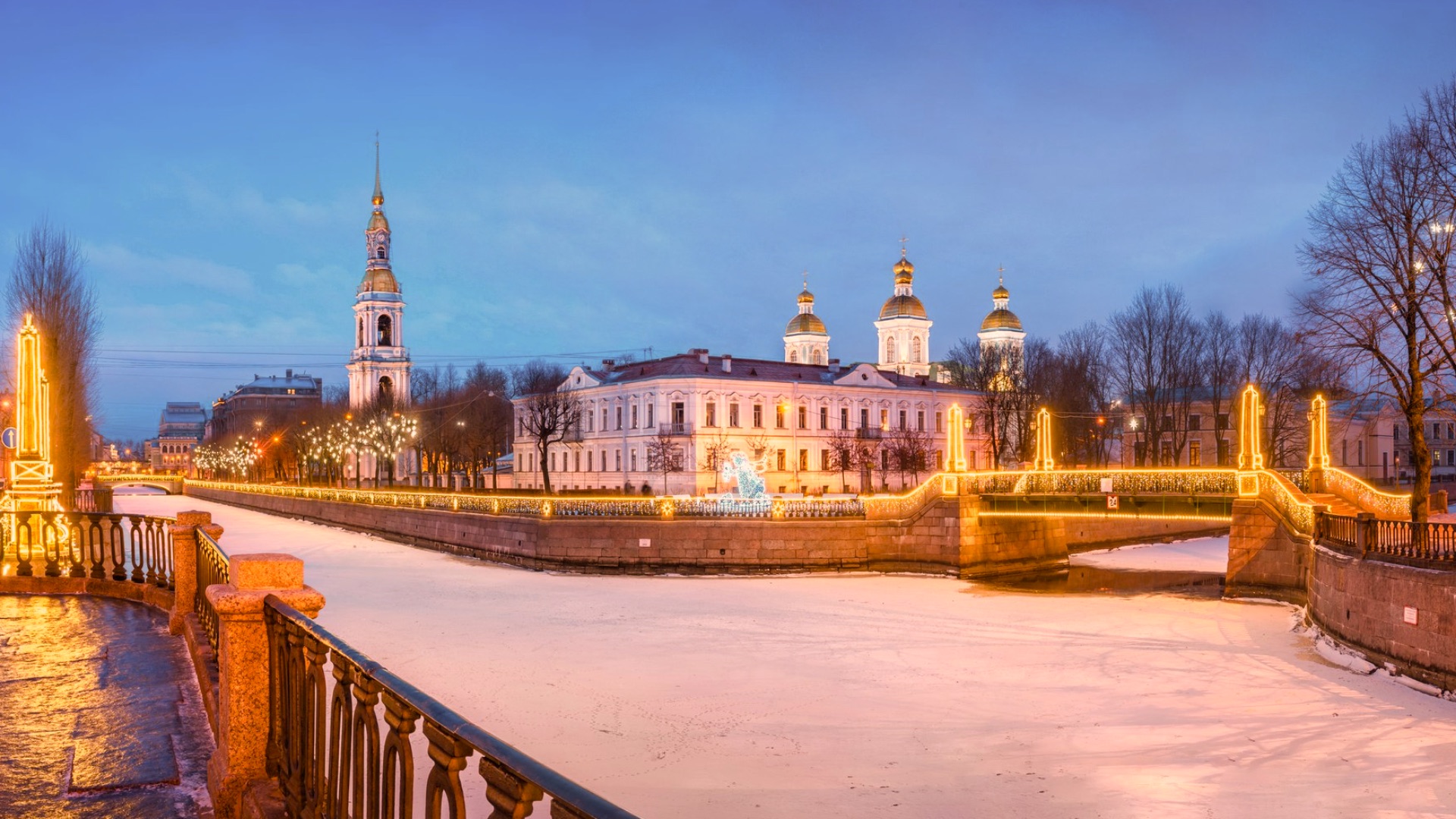 Никольский собор в Санкт Петербурге зимой