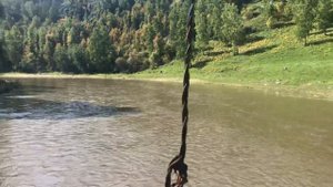 Подвестной мост в Кульметово на реке Ай