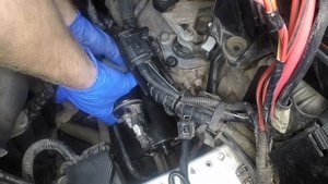 How to Replace the starter motor VW Golf 2001 to 2003