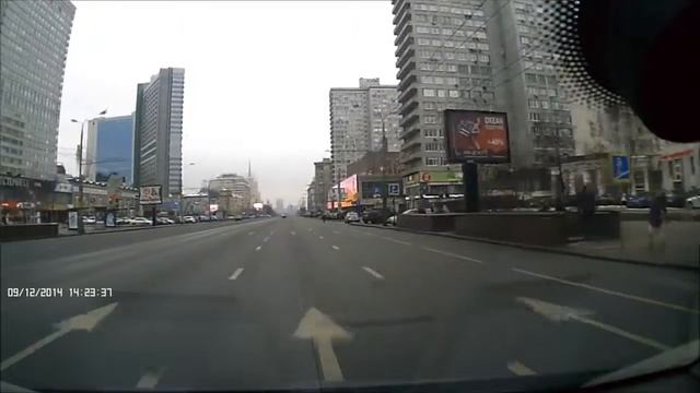 Новый Арбат за минуты до перекрытия смотреть онлайн