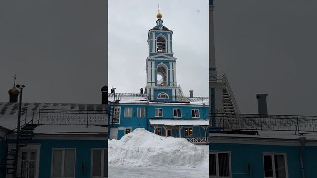 Подворье Лавры храм Святых Первоверховных Апостолов Петра и Павла🙂