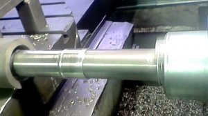 Черновая расточка на горизонтально-расточном станке модели 2А637Ф1