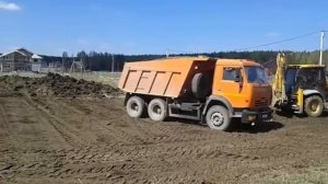 УралАвтоСтрой.  Доставка щебеночно-песчаной смеси 12м3