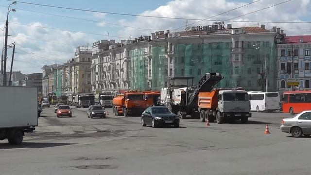 1 мая 2013 г. в Казани Ремонт На площади Тукая. 01067 смотреть онлайн