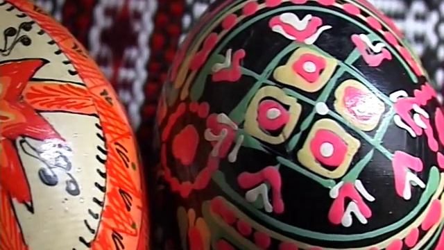 Сюжет Н. Переваловой о росписи яиц
