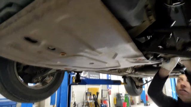 КАК ОБЕДНЕТЬ НА 19К или простенький ремонт ходовки китайца смотреть онлайн