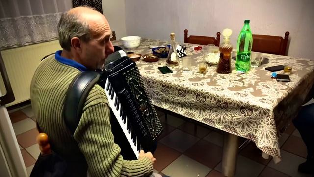 Slobodan Pecic i Jovica Miljkovic Cekic kolo od Slobodan-a Bozinovic-a смотреть онлайн