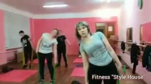 Fitness workout/Фитнес упражнения с слэмболом, резинка, гантелей, блинами, slemboll. Тренировка гру