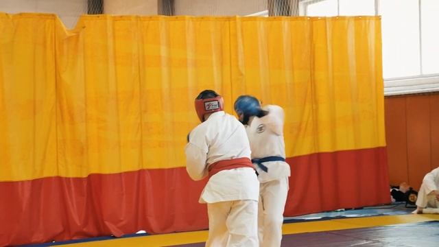 Отчетный ролик с соревнований по рукопашному бою 22.05.2021 Федерация рукопашного боя г. Кургана смотреть онлайн