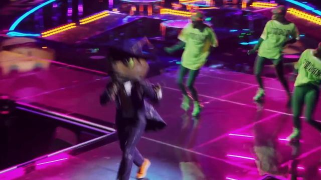 Frog sings "Jump" by Kris Kross | THE MASKED SINGER | SEASON 3 смотреть онлайн