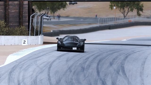 Ferrari 499P vs Koenigsegg Jesko Absolut - Laguna Seca смотреть онлайн