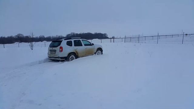 Рено дастер по снегу. смотреть онлайн