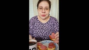 Мукбанг Кайфую без мужа, а он без меня/Нажрусь шоколада, вся плитка моя😄🍫
