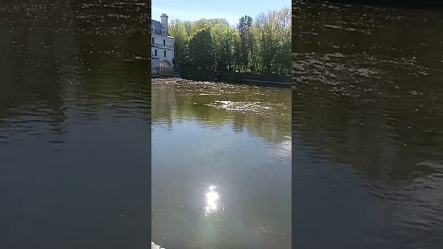 On a découvert le château de Chenonceaux.