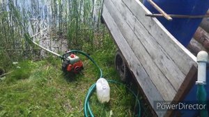 Как я вожу воду на огород с КМЗ прицепом 220л бочку - как накачать воду - Мотопомпа