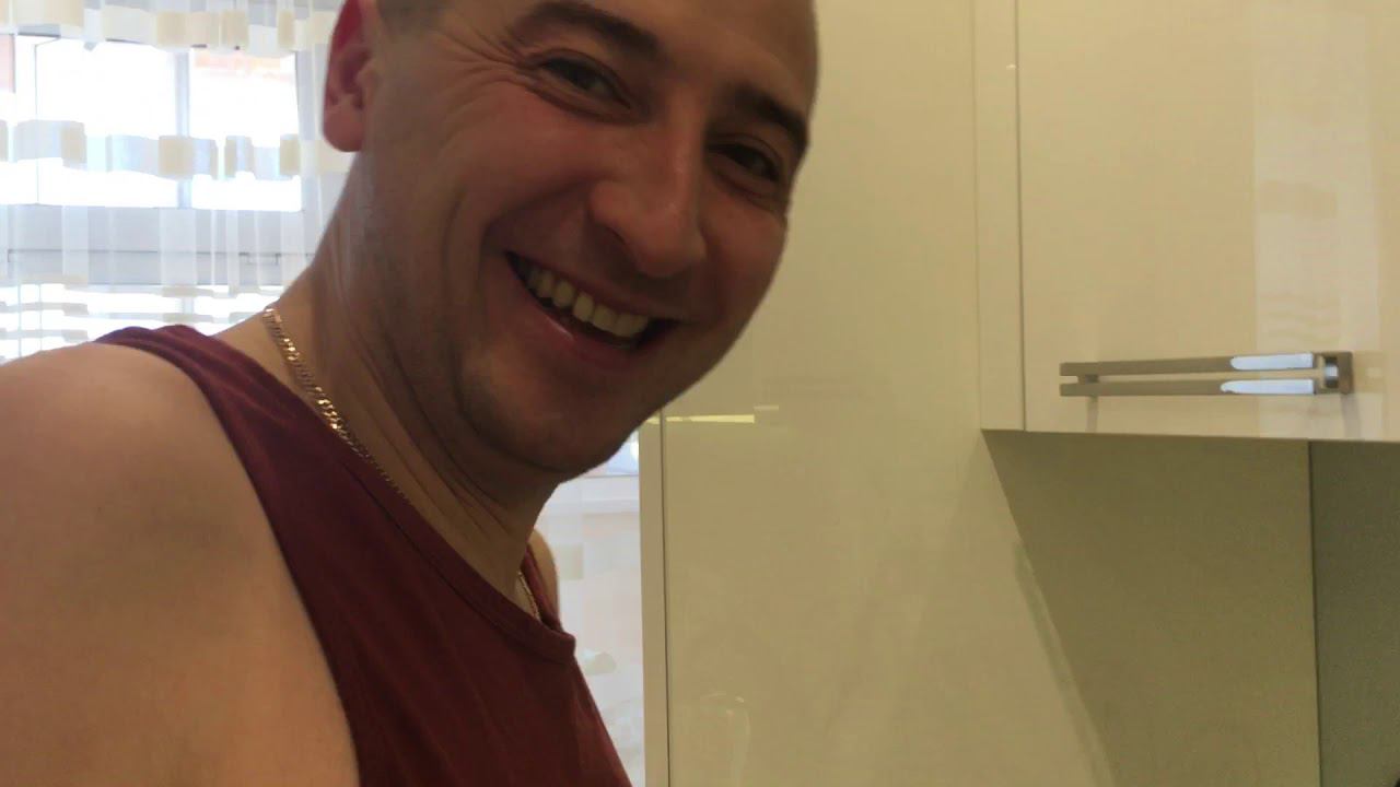 Реальная ЖИЗНЬ ПРОСТОЙ российской семьи:) Носки на 23 февраля:) /Как Дэн вафли готовил/ У родителей