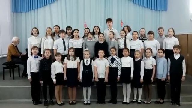 Хор ДШИ г. Суровикино. Е. Обухова "Поздравим папу"