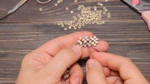 КАК СДЕЛАТЬ ПОДВЕСКУ "ДЕВОЧКА" ИЗ БИСЕРА И БУСИН / HANDMADE PENDANT A GIRL OF BEADS