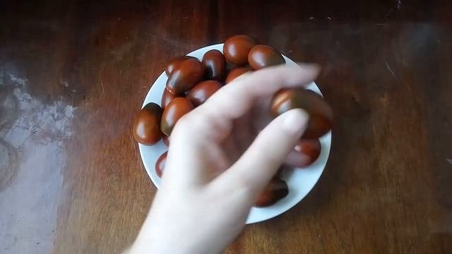 Томат Монисто шоколадное