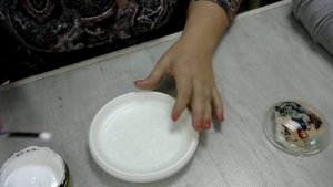 Новогодняя игрушка. Обратный декупаж. Вакула Галина.