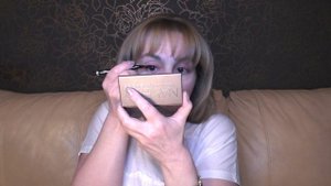 КАК НАРИСОВАТЬ ИДЕАЛЬНЫЕ СТРЕЛКИ ЖИДКОЙ ПОДВОДКОЙ? ЛАЙФХАК