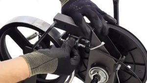 Как настроить магнитную пластину на эллиптическом тренажере EL100