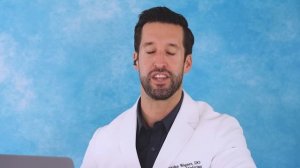 ER Doctor REACTS to Insane DEATH BATTLE! Fight Injuries