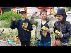 Мариуполь дети довольные