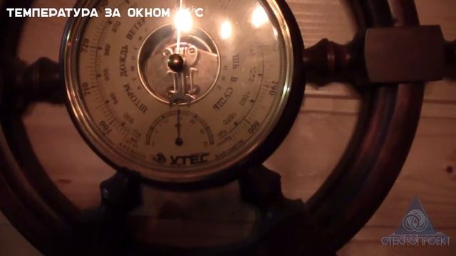 Безрамное остекление зимой