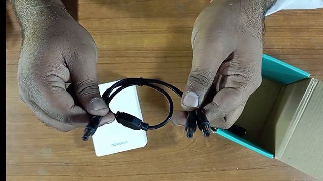 MARSRIVA KP3 10000mAh Smart Mini DC UPS 12V to 5V USB & 5V 9V 12V for WiFi Routers Uboxing & review смотреть онлайн