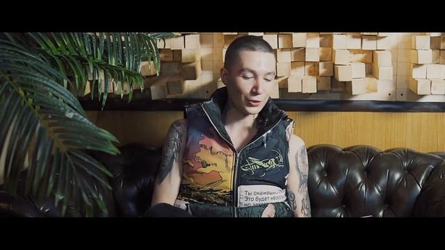 KRESTALL / COURIER X TOASTER | ИНТЕРВЬЮ смотреть онлайн