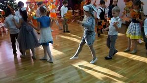 Танец с листьями ОСЕНЬ ПРИШЛА