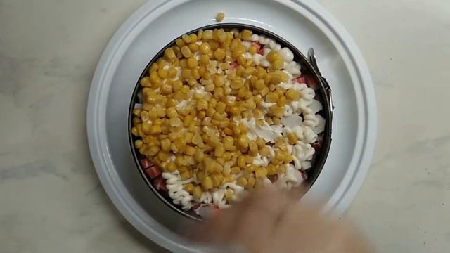 КРАБОВЫЙ САЛАТ, круглый как солнце