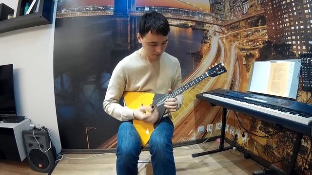 Обзор балалайки Сереброва
