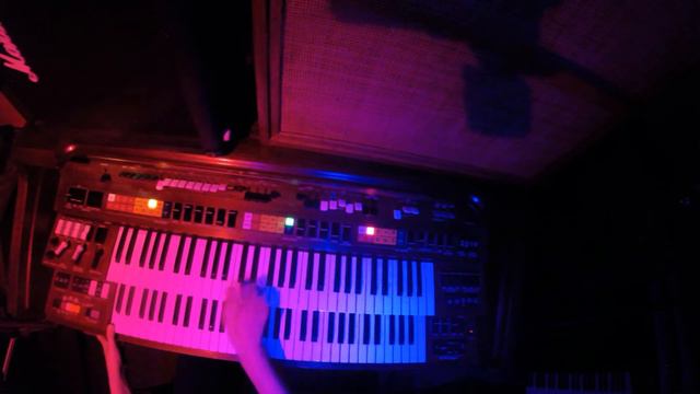 Yamaha E70 Organ Sound Demo (DIRECT AUDIO) смотреть онлайн