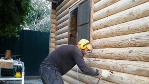 Браширование бревна, обеспыливание, грунтование, покраска сруба / Андреевские срубы