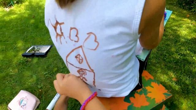 Супер челлендж, угадай что рисуют у тебя на спине.