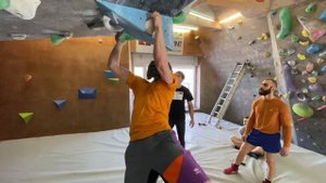 СКАЛОЛАЗЫ vs КАЧКИ! Гога Тупурия и Зевс vs Вадим Тимонов и Артём Петраков,