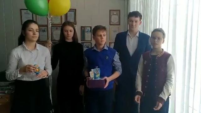 Гимназисты поддержали избитого покровчанина