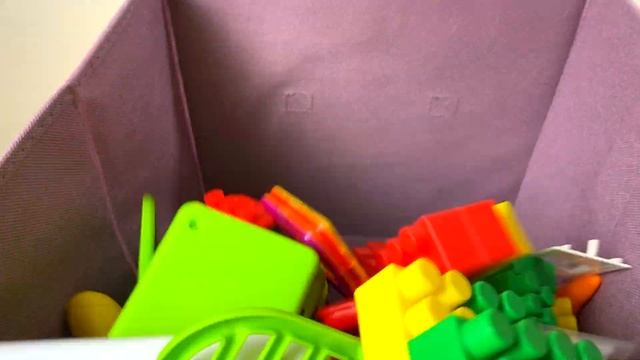 Зачем нужно убирать игрушки? смотреть онлайн