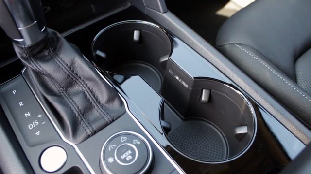 2019 Volkswagen Atlas SEL Review смотреть онлайн