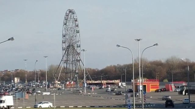 У "Макси" запустили колесо обозрения смотреть онлайн