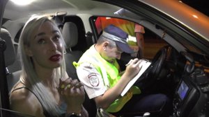 Ростов-На-Дону. Женщина-огонь хотела продолжить вечер и просила осуществить ее преследование.