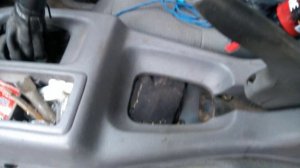 Nissan Serena c23. Как я издеваюсь над мастерами на СТО.