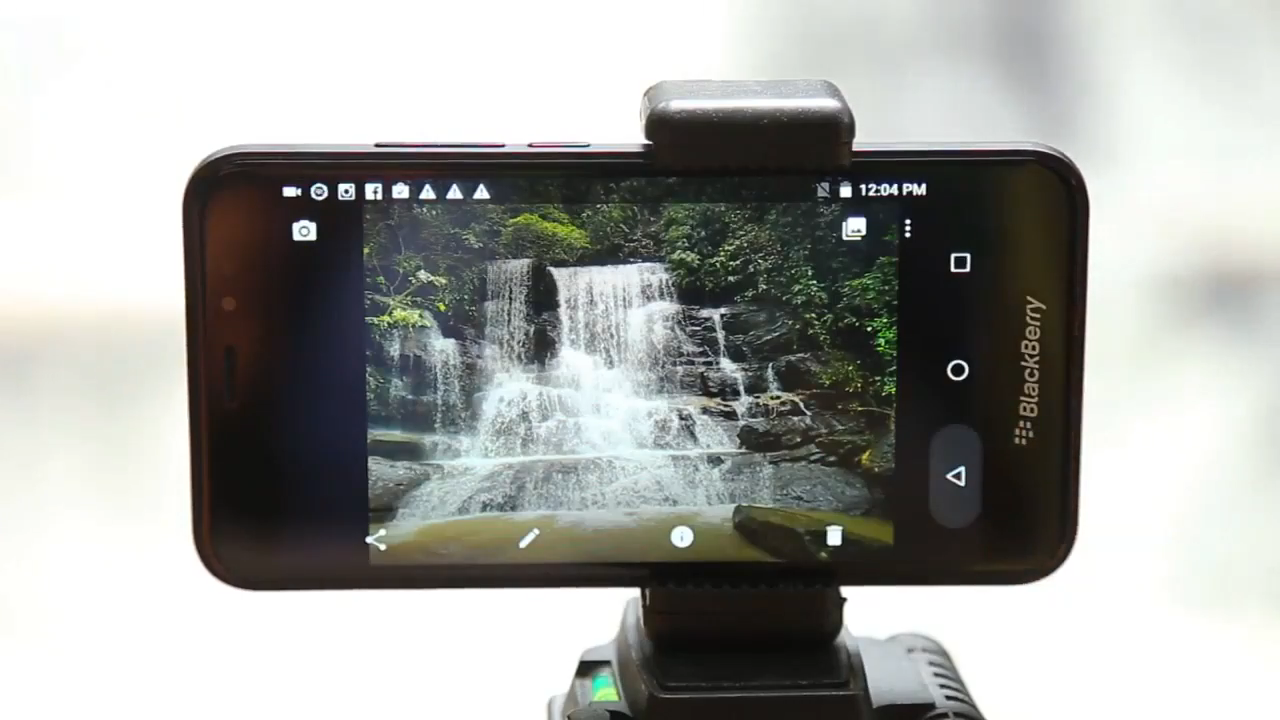 Представлен BlackBerry Aurora – первый смартфон BlackBerry с поддержкой двух SIM-карт