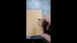 Выборка отверстия под ответную планку фрезером