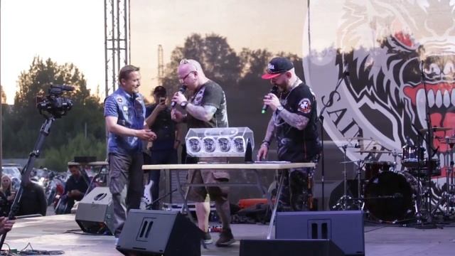 Сестроречанин выиграл мотоцикл Harley Davidson Sportster смотреть онлайн