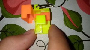 Собираю кубик брелок